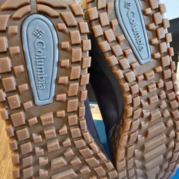 COLUMBIA MEN'S SIZE 12 FAIRBANKS MID WATERPROOF BOOT Graphite BM9774-054 NIB - Picture 9 of 14